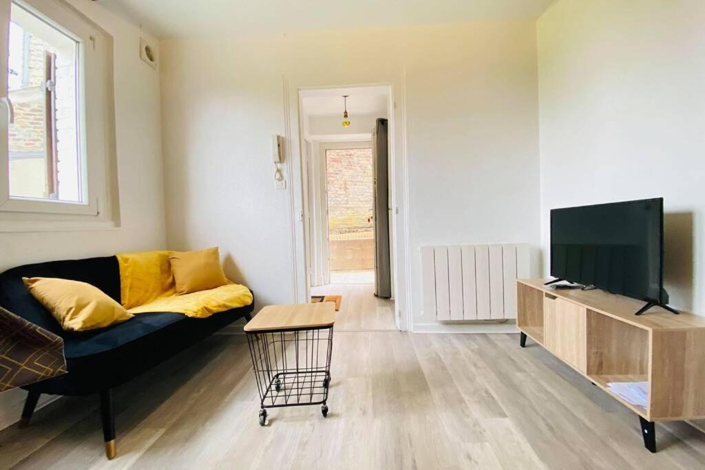 Appartement Cosy Avec Jardin Chaleureux 拉昂 外观 照片
