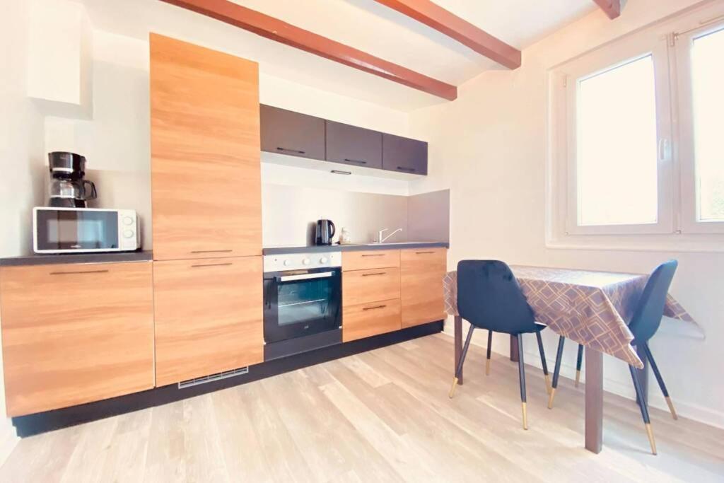 Appartement Cosy Avec Jardin Chaleureux 拉昂 外观 照片